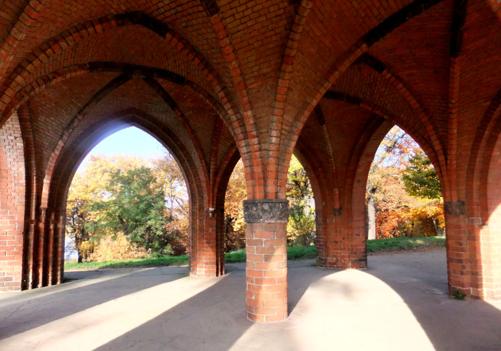 Gerichtslaube im Park Babelsberg