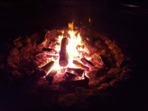 Wanderung, Eisbein und Geschichten am Lagerfeuer @ Bahnhof Potsdam Rehbrücke